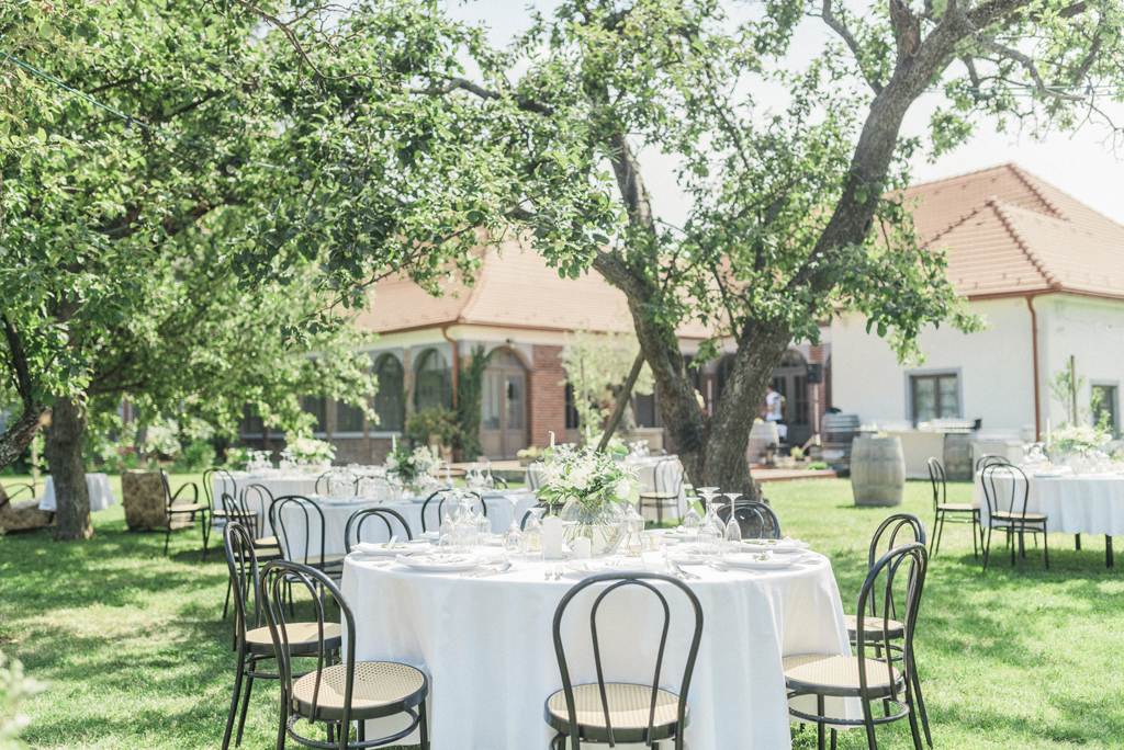 View More: http://gabrielajarkovskaphotography.pass.us/wedding-zuzana-matus-4-7-2018