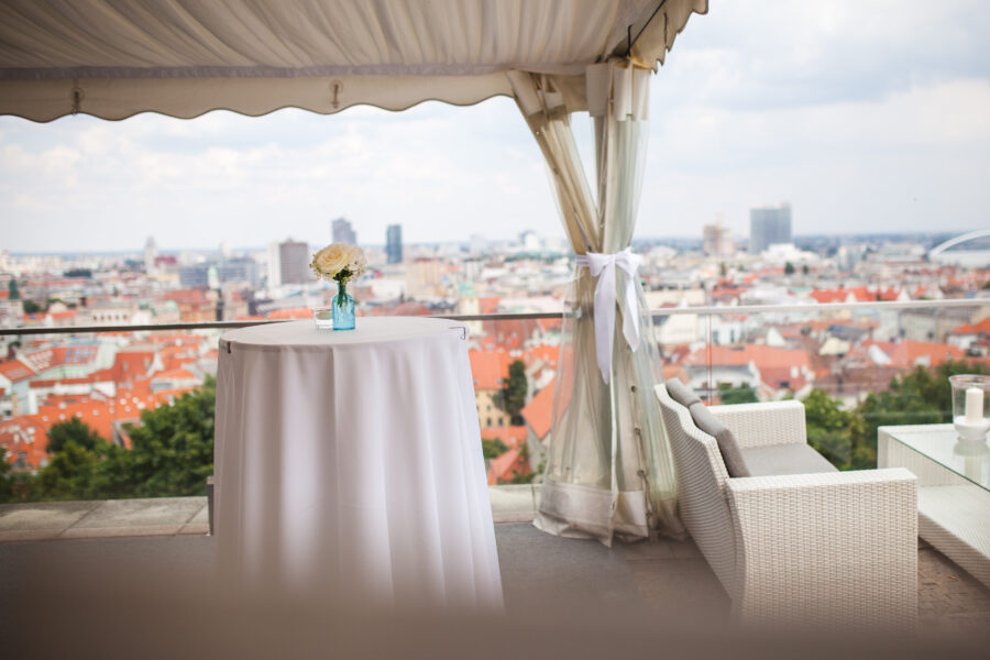 View More: http://ivanbustor.pass.us/vendors